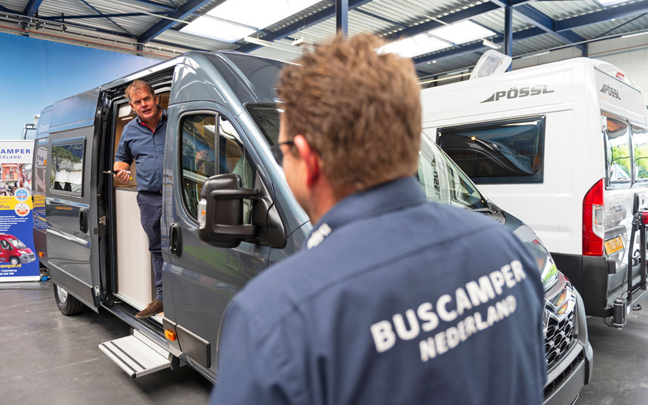 Voordelen van camper onderhoud bij Buscamper Nederland: originele onderdelen, duidelijke uitleg en BOVAG-gecertificeerde werkplaats