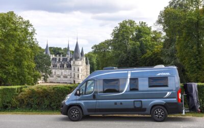 Kamperen in de zomer met een 2 Win R Plus