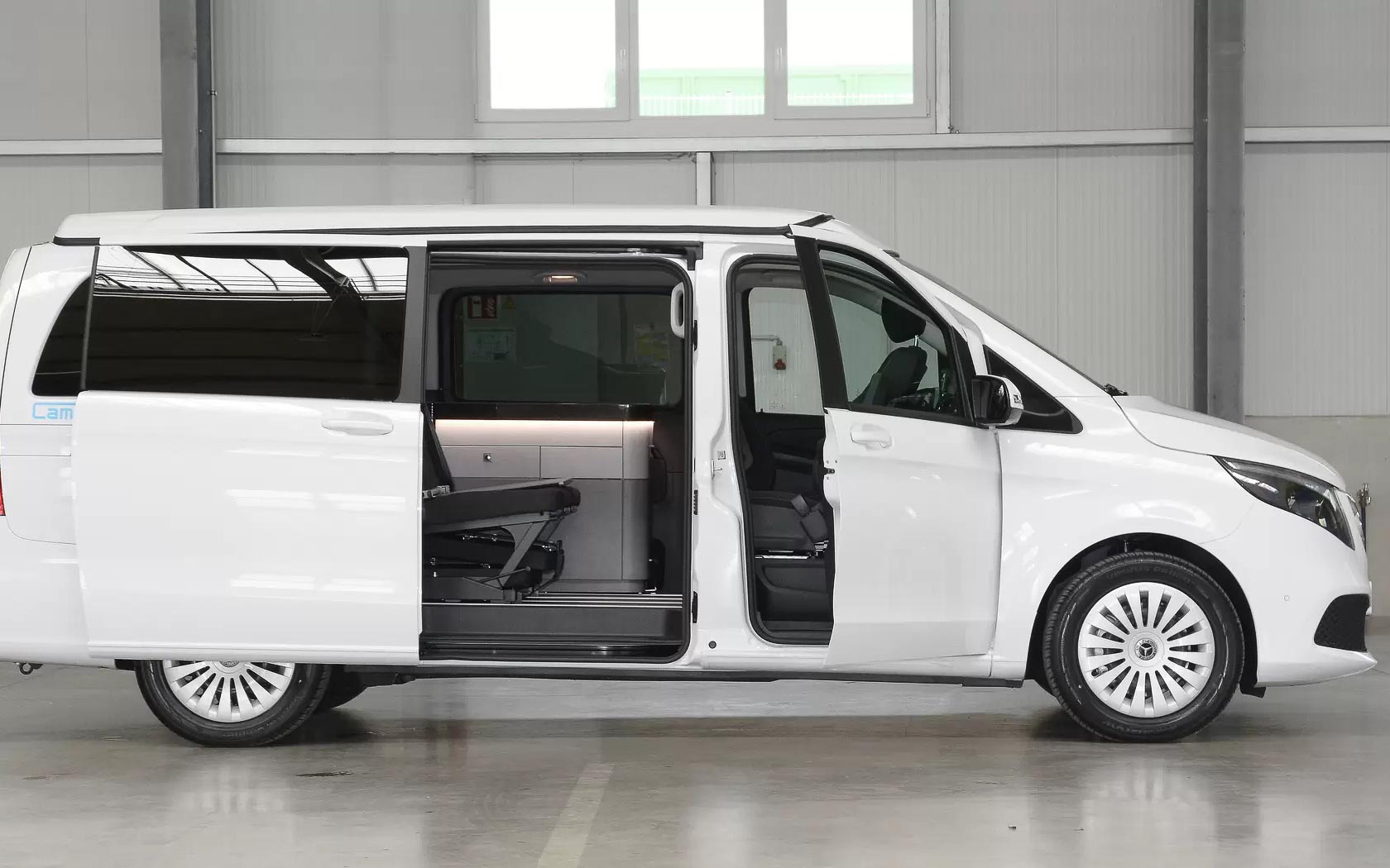 Draaibare voorstoelen in de Campstar