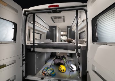 Adria Twin sports extra elektrisch bed