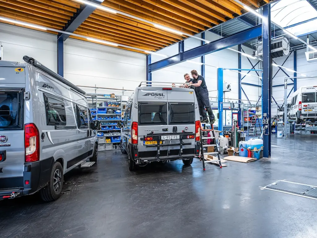 Contact het Buscamper Nederland team