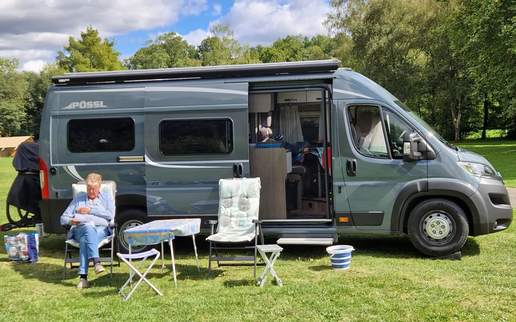 Dijkshoorn van camper naar buscamper Familie Dijkshoorn onderweg met nieuwe buscamper