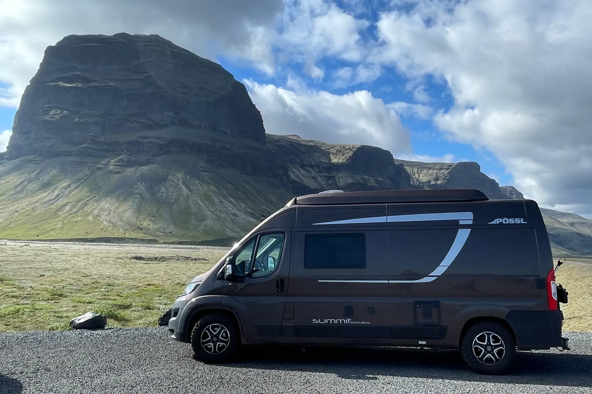 Met een buscamper op IJsland Met de camper naar IJsland