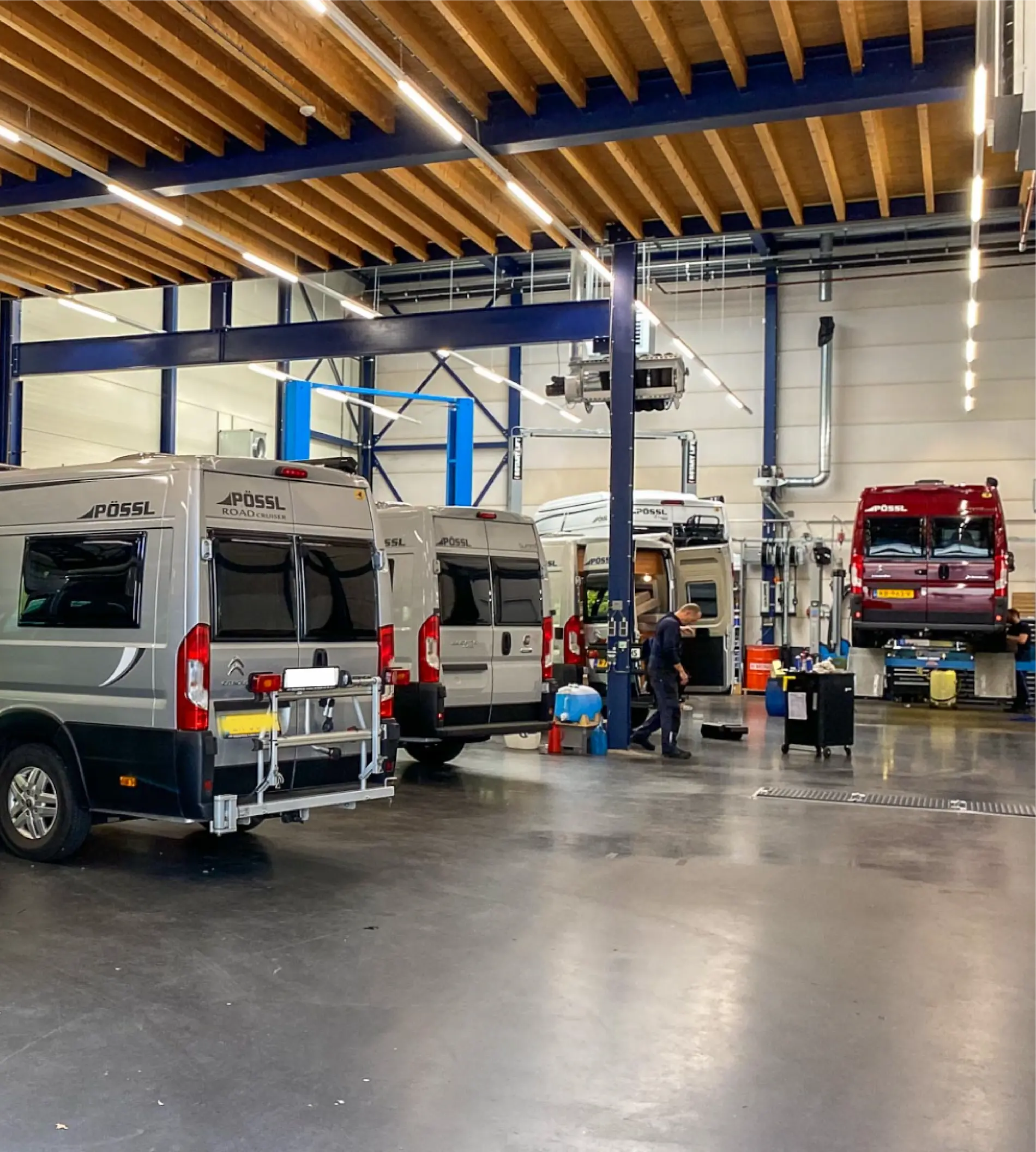 camper onderhoud werkplaats