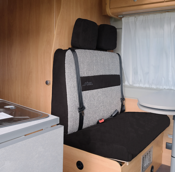 Paradisostoffering Stoffering Melange in de Pössl D-line modellen