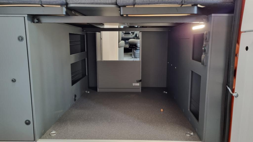 adria-twin-640-slb-9