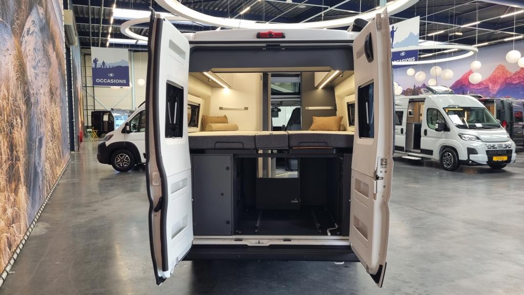 adria-twin-supreme-640-slb-10