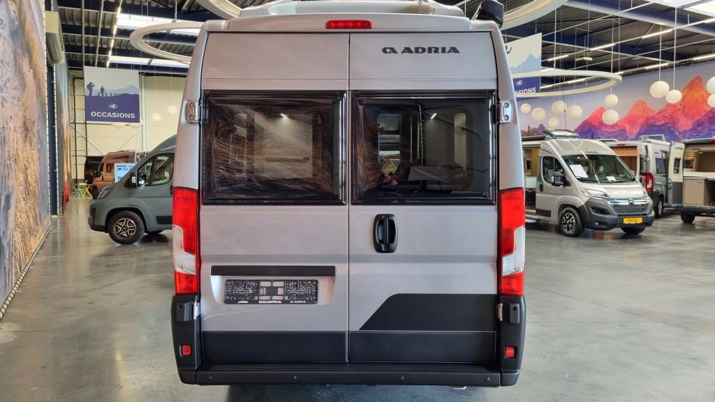 adria-twin-sports-640-sgx-11