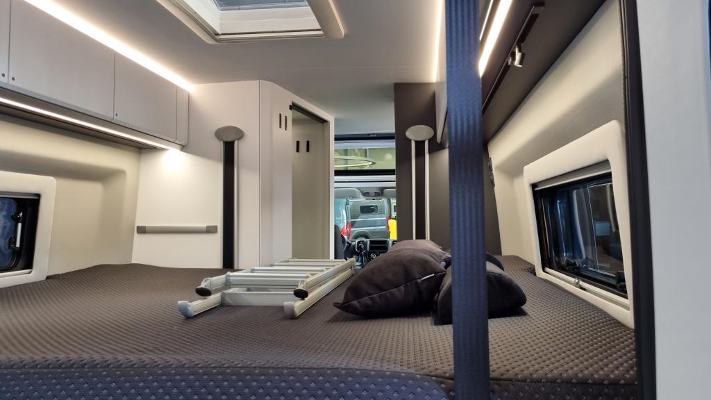 adria-twin-sports-640-sgx-14