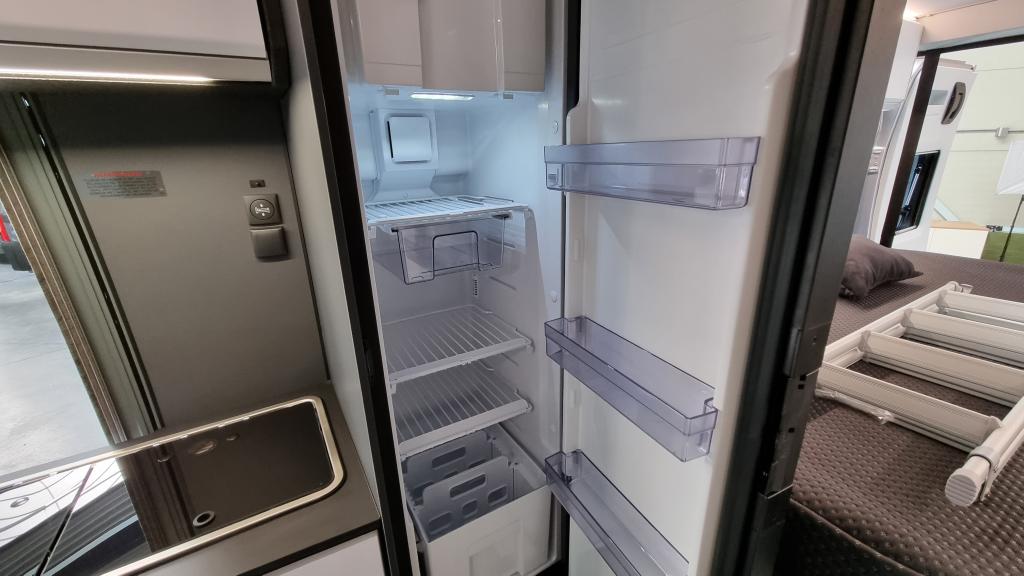 adria-twin-sports-640-sgx-18