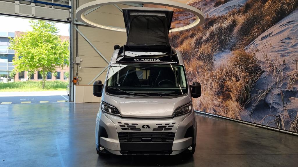 adria-twin-sports-640-slb-2