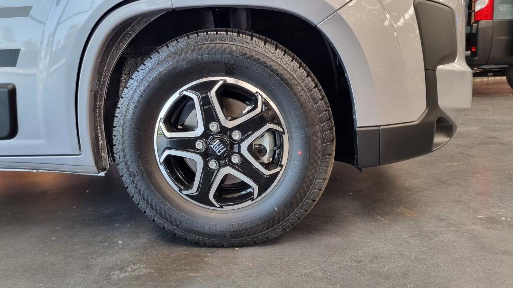 adria-twin-sports-640-slb-17