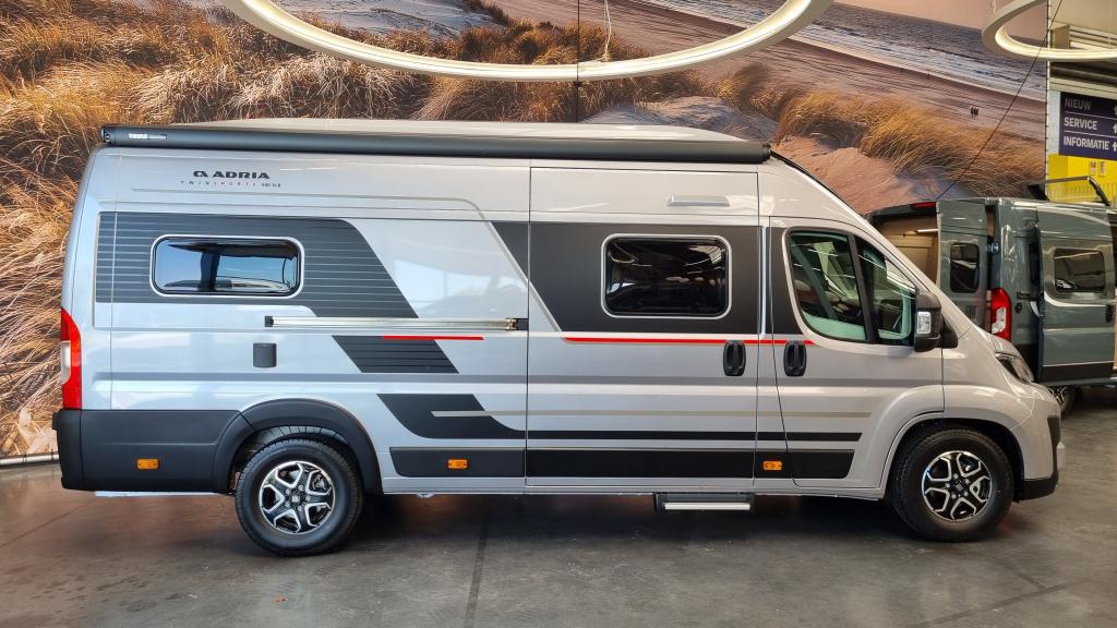 adria-twin-sports-640-slb-19