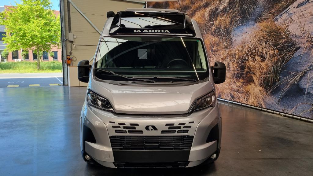 adria-twin-sports-640-slb-20