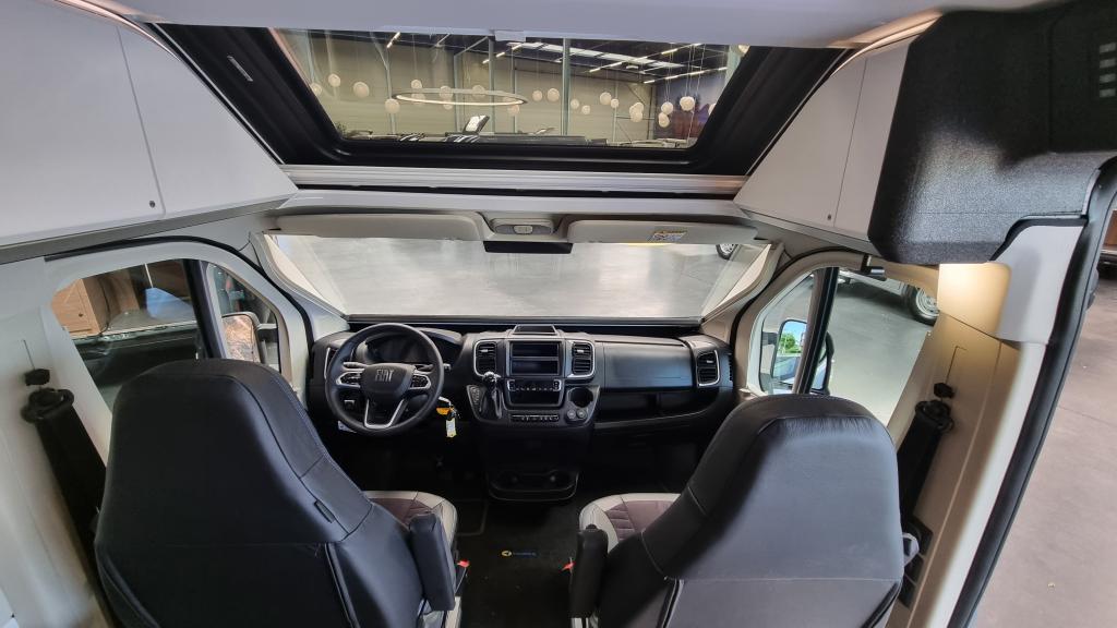 adria-twin-sports-640-slb-22